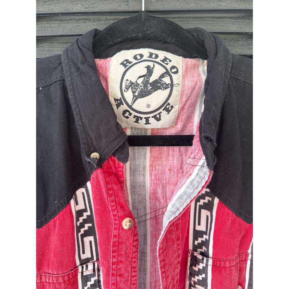 1990s Rodeo Active Long Sleeve Aztec Button Down - Picture 2 of 4